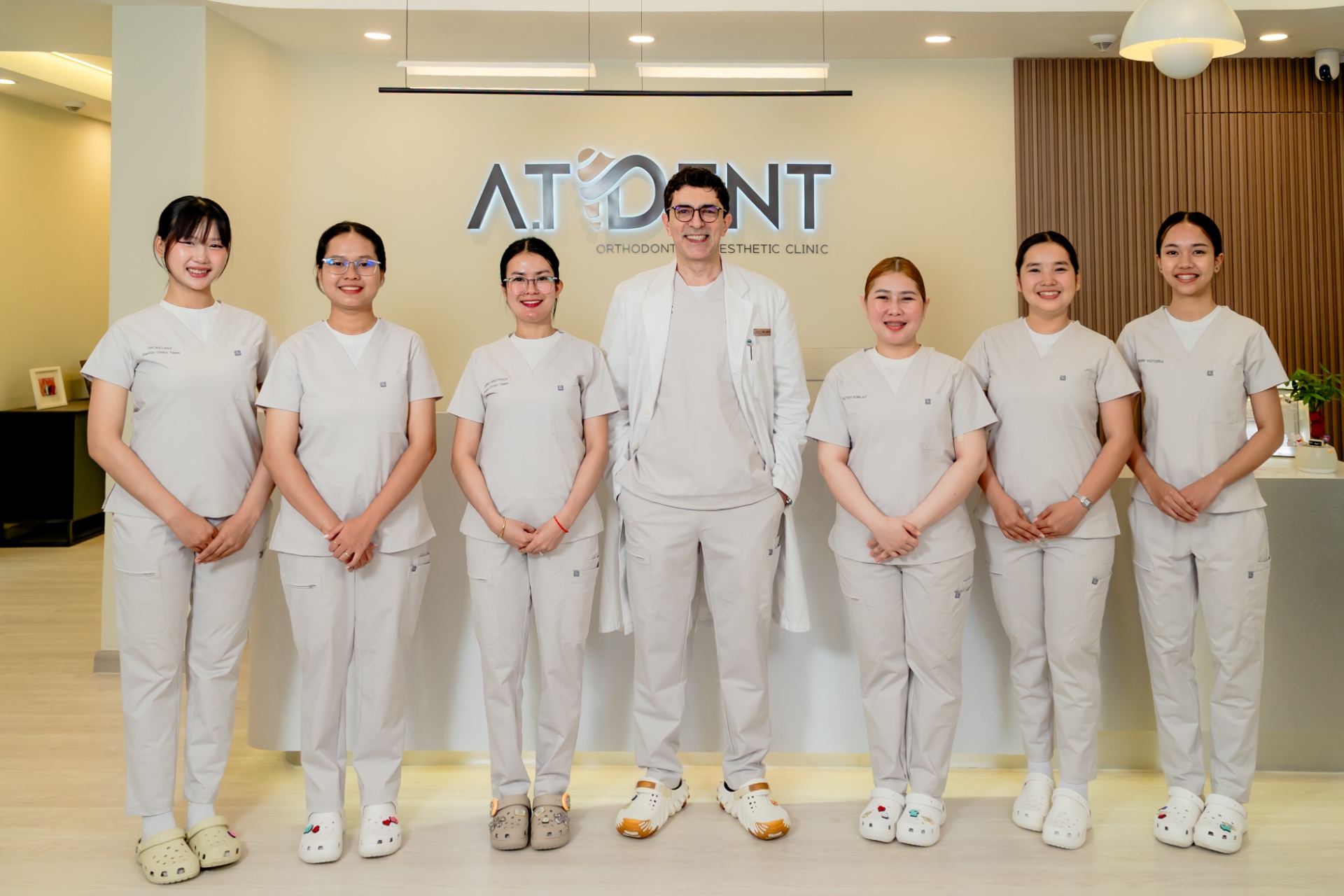 AT DEnt team